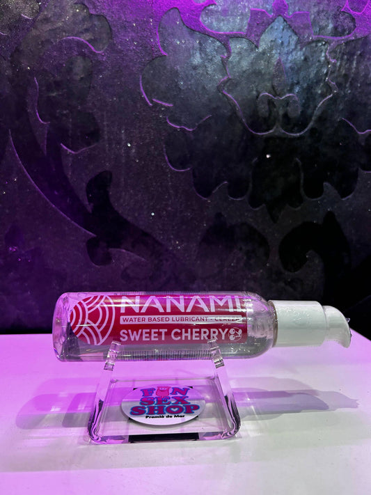 Gel lubricante con sabor a cereza, base agua, compatible con preservativos y juguetes, seguro para la piel.