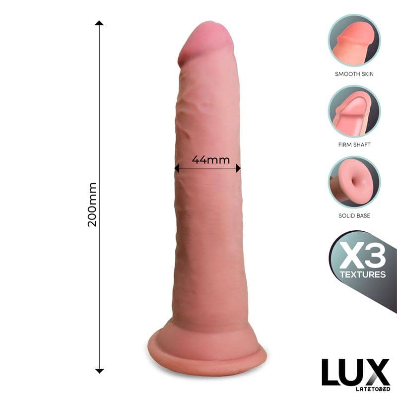 Los dildos Lux Triple Densidad presumen de un realismo extraordinario.