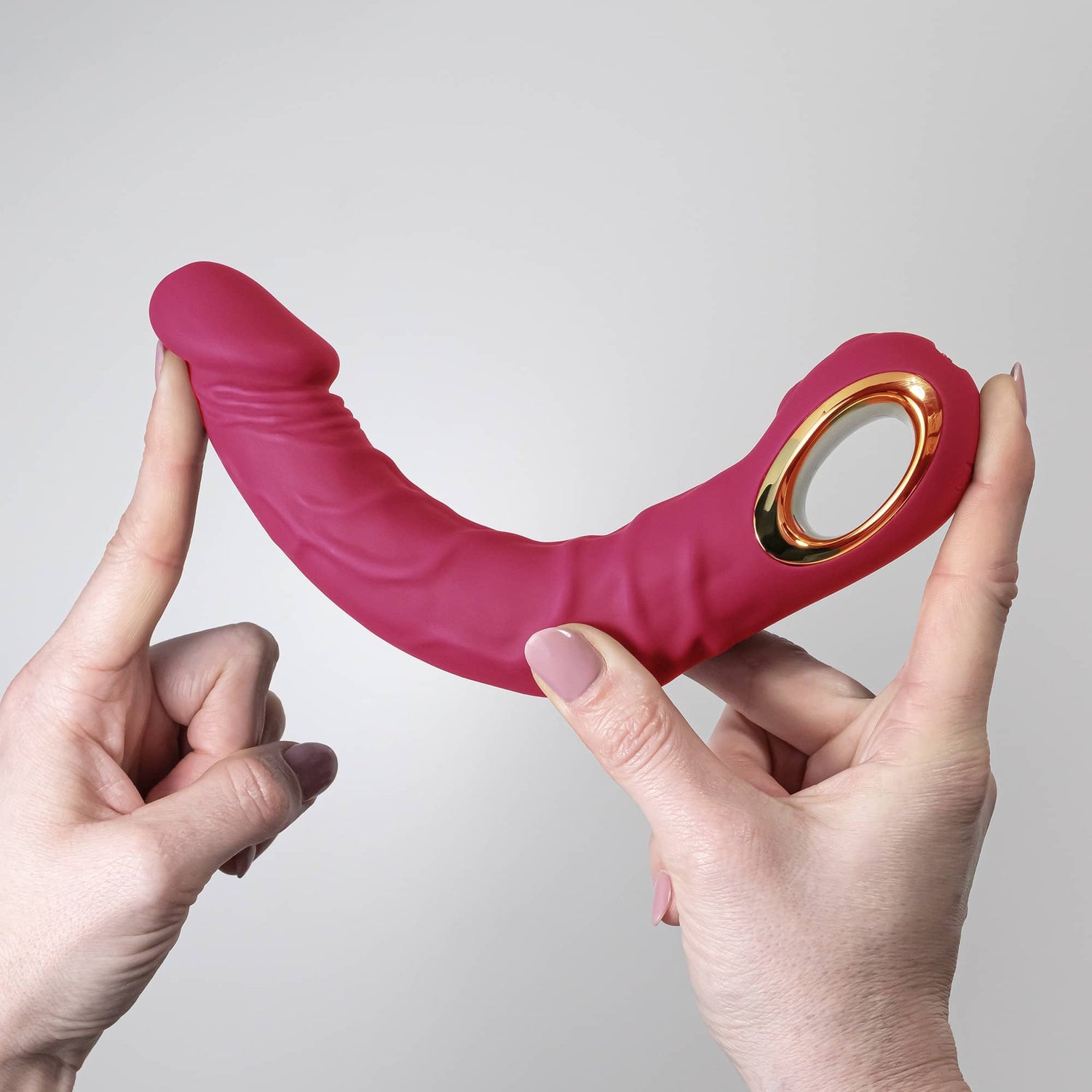 Vibrador realista plegable con 10 modos de vibración y carga USB